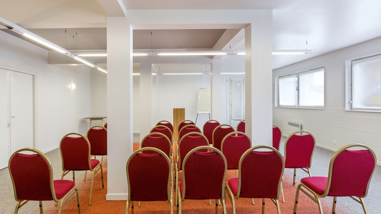 Photo of Others in Argentan