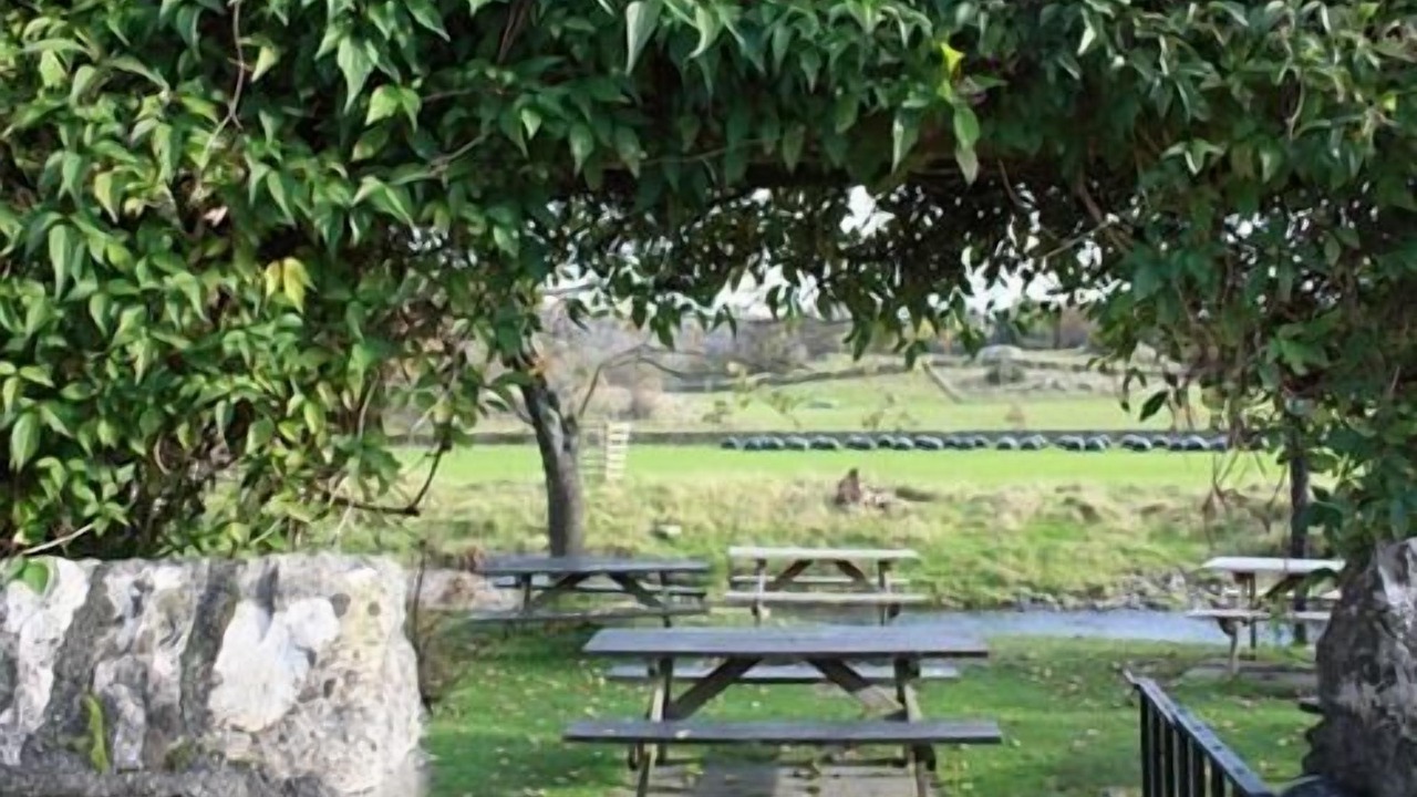 Photo of Outdoor in Staveley