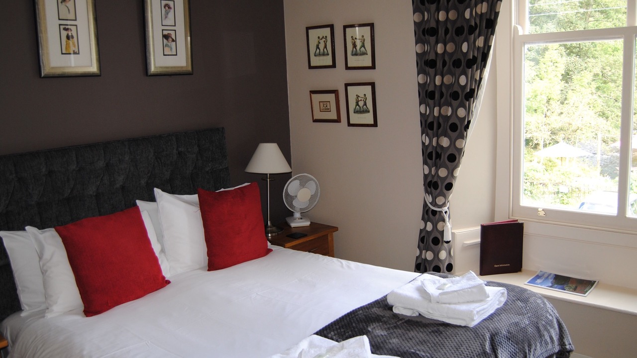 Photo of Bedroom in Staveley