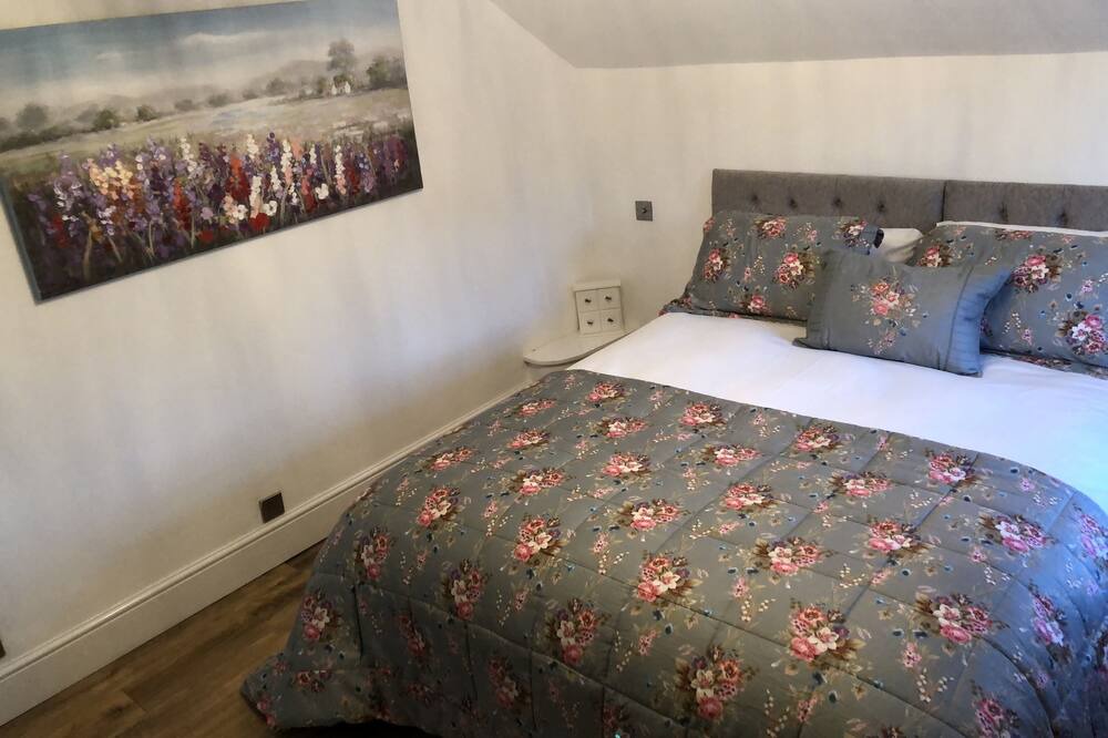 Photo of Bedroom in King's Bromley