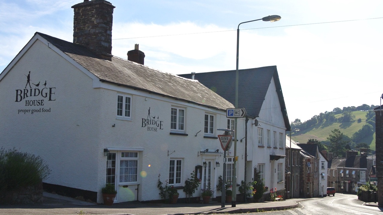 Photo of Outdoor in Bampton