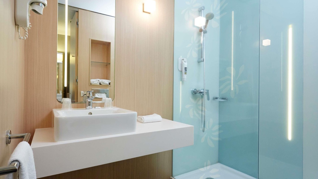 Photo of Bedroom in Valenciennes