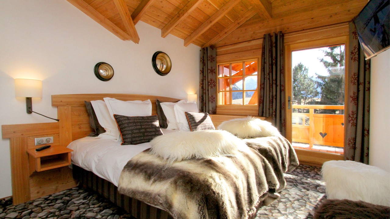 Photo of Bedroom in Venosc