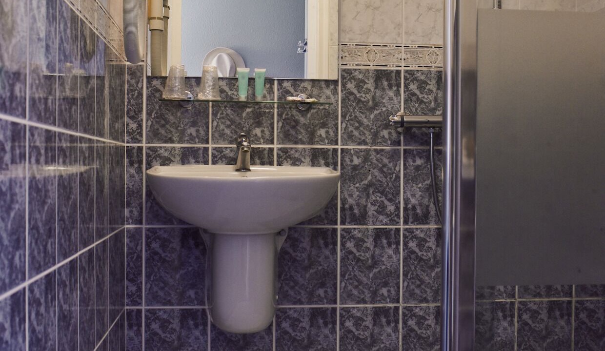 Photo of Bathroom in Etables-sur-Mer