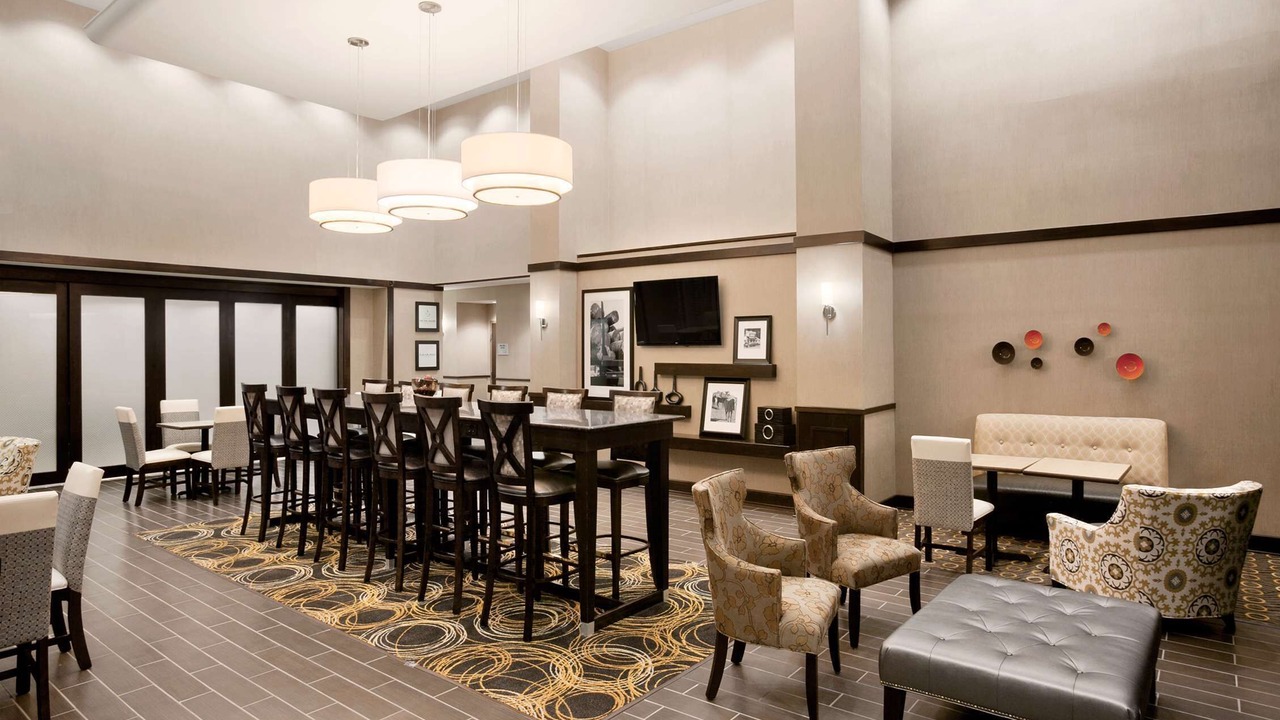 Photo of Others in Mansfield