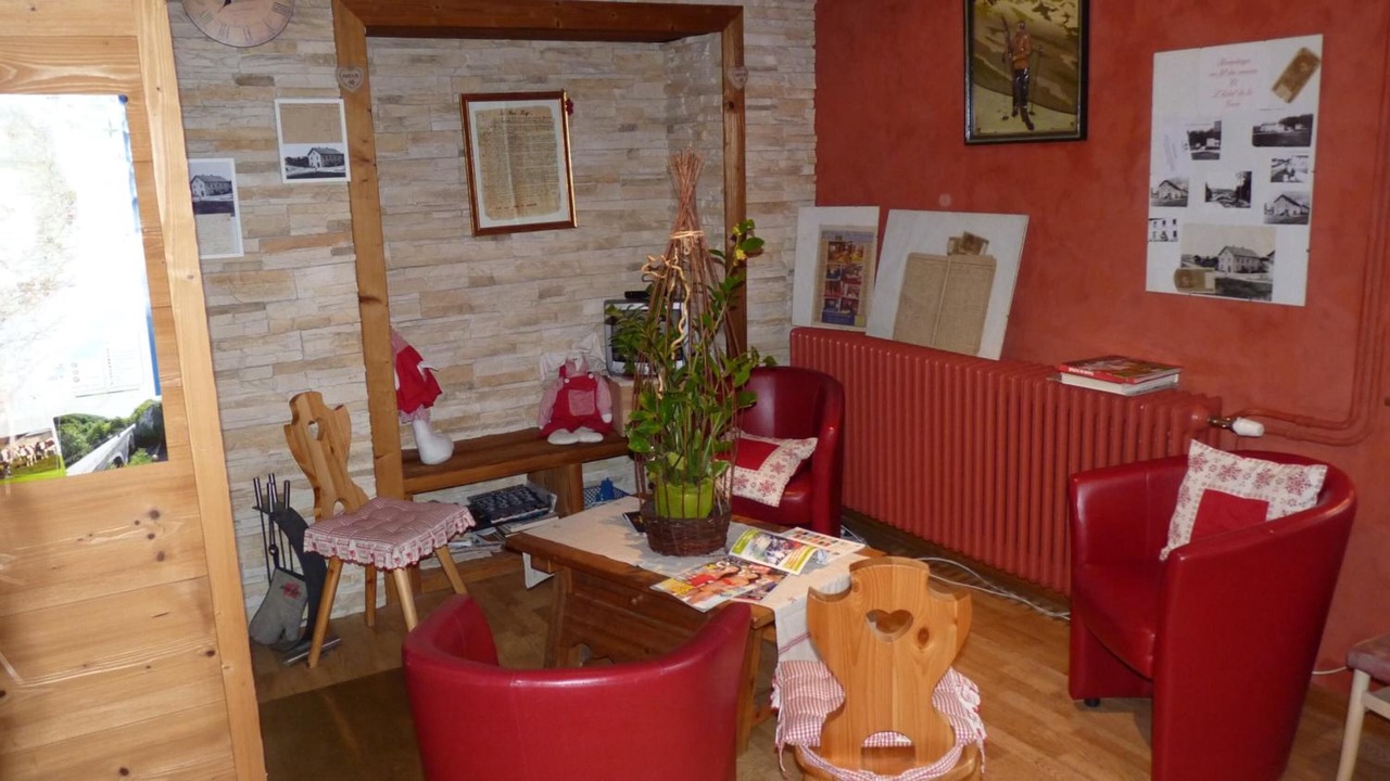 Photo of Others in Bonnetage