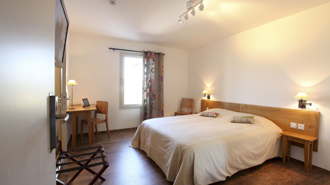 Photo of Bedroom in Portes-les-Valence