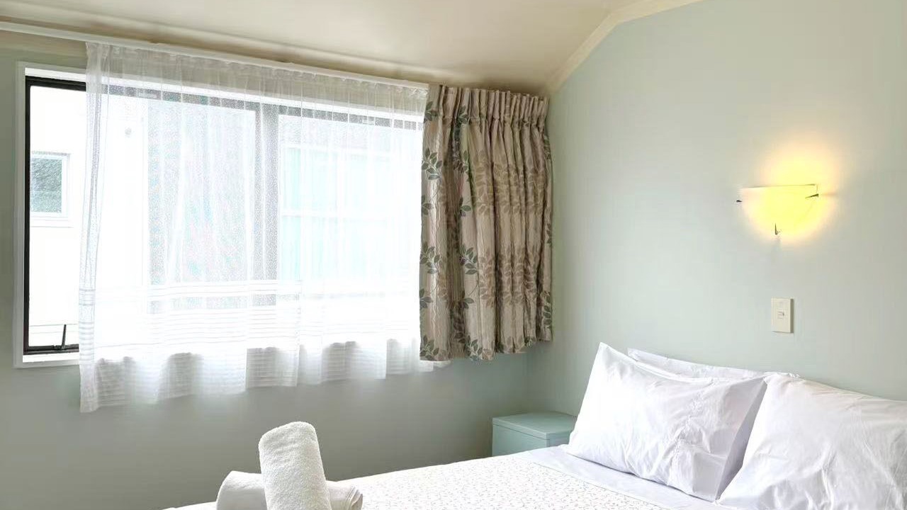 Photo of Others in Newtown