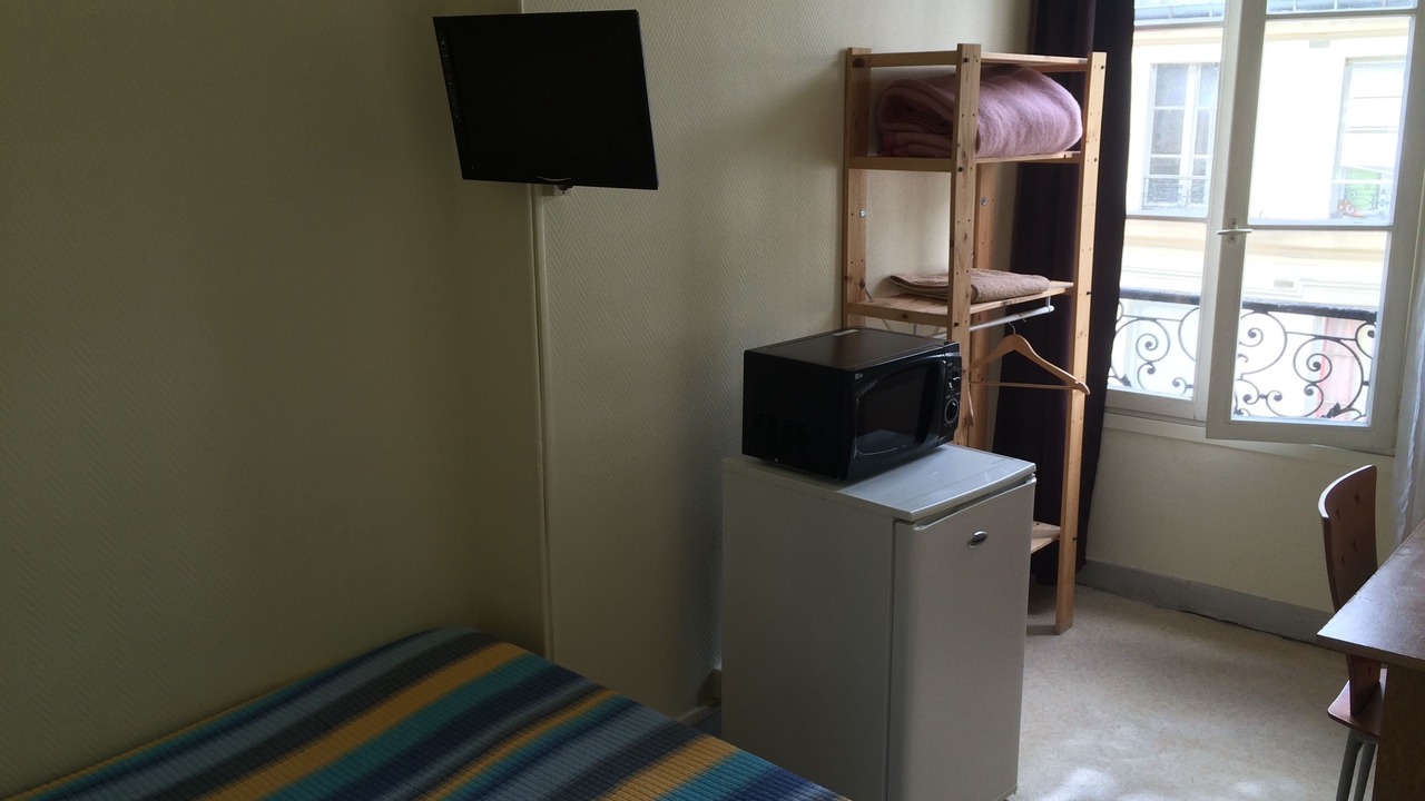 Photo of Bedroom in 11th Arrondissement