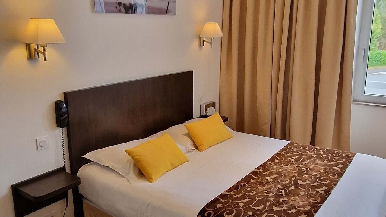 Photo of Bedroom in Guer