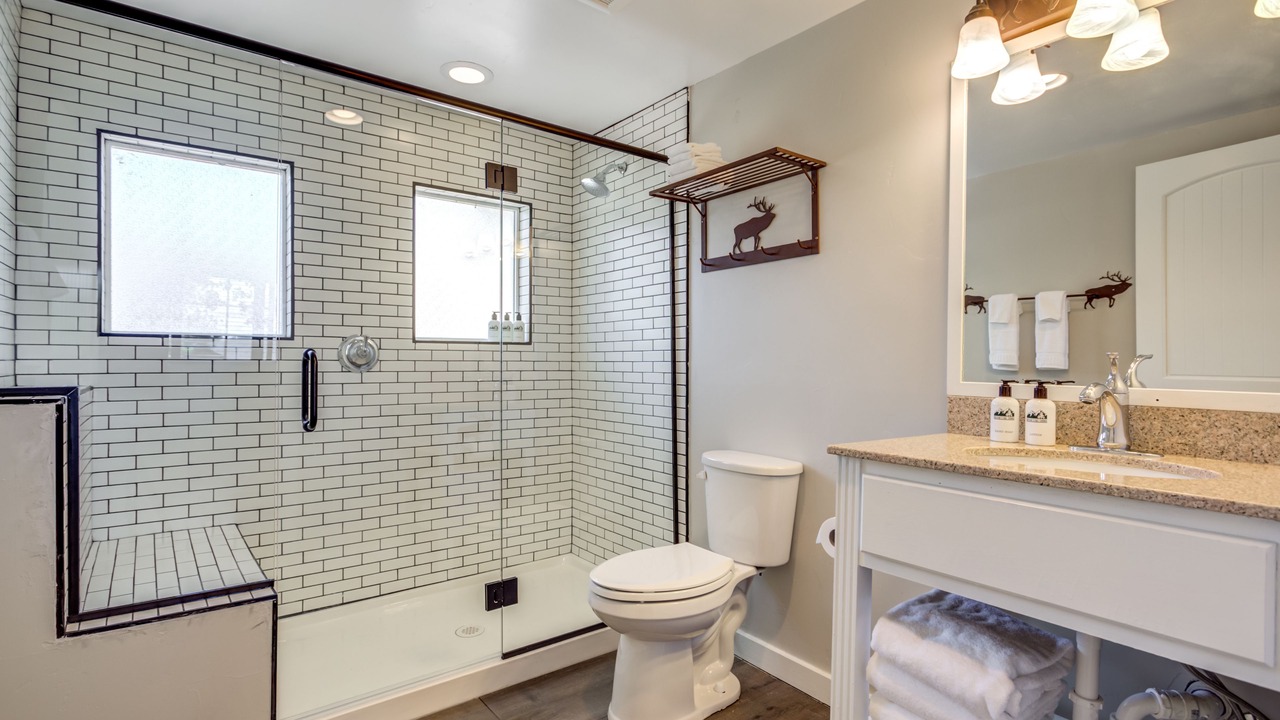 Photo of Bathroom in Grand Lake