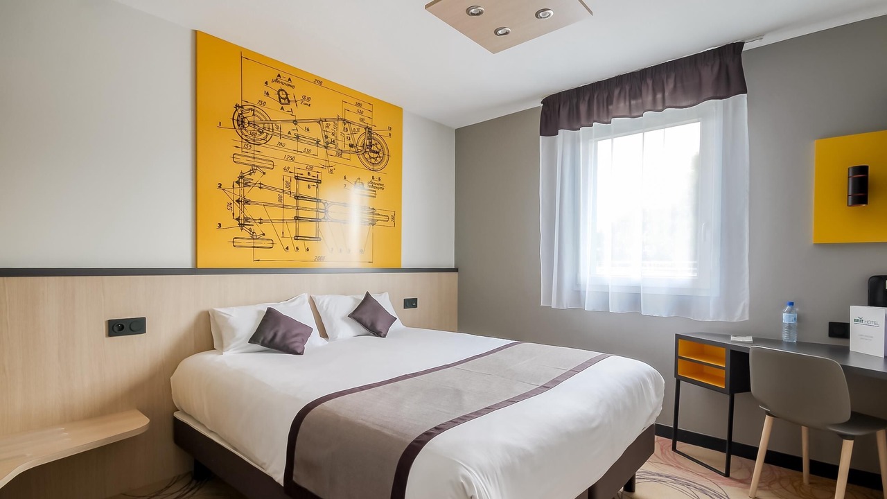 Photo of Others in Arnage