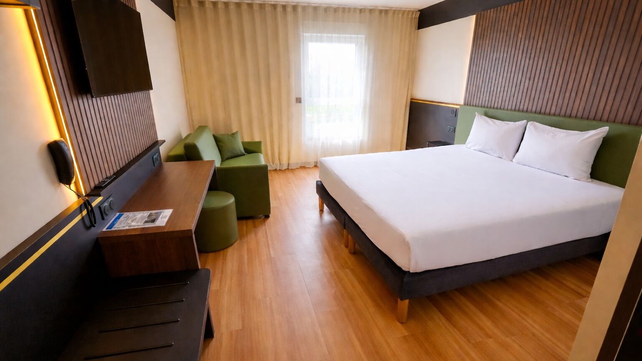 Photo of Bedroom in Arnage