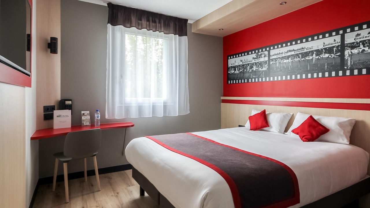 Photo of Others in Arnage