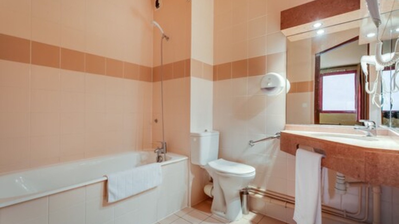 Photo of Bathroom in Saint-Francois d'Assise