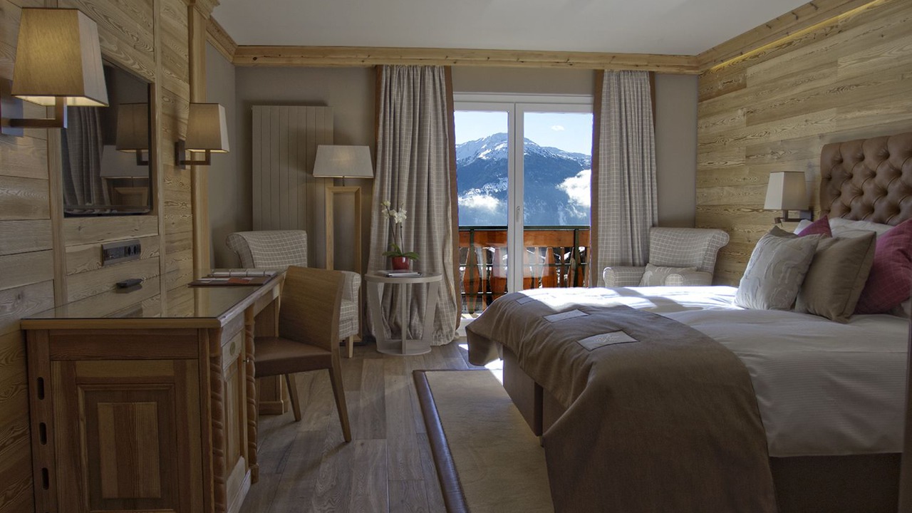 Photo of Bedroom in Noes