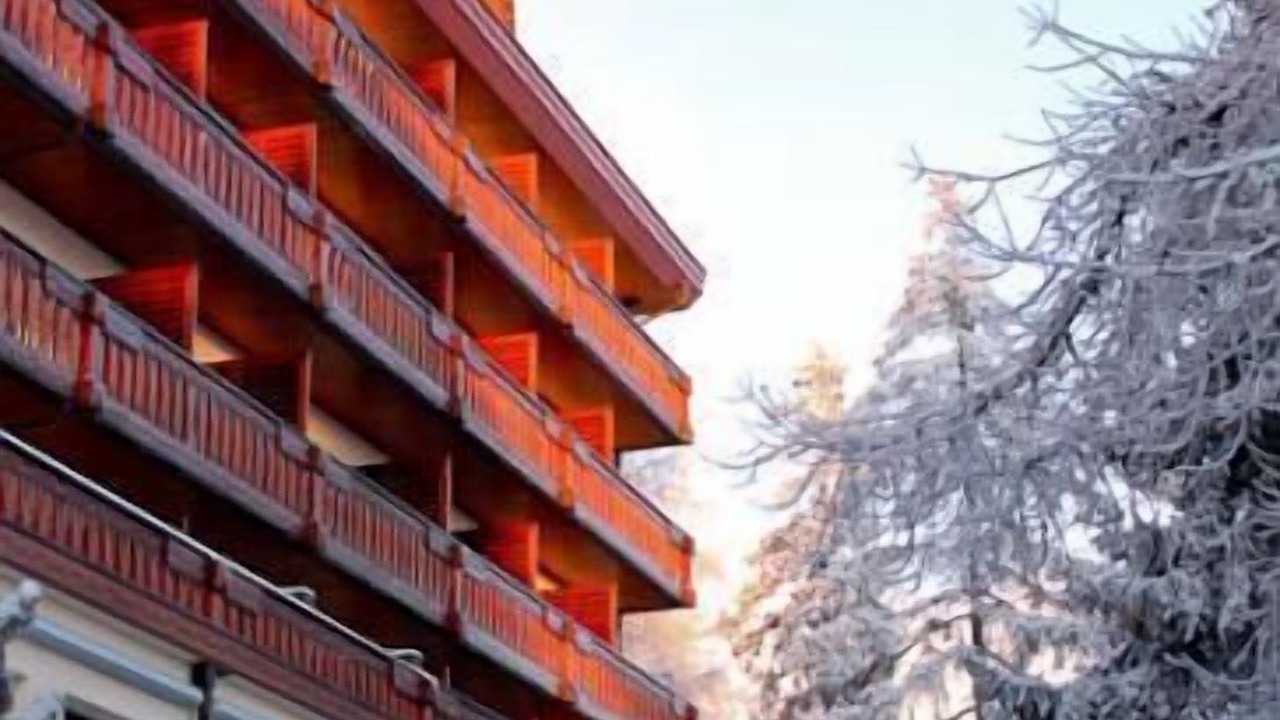 Photo of Outdoor in Noes