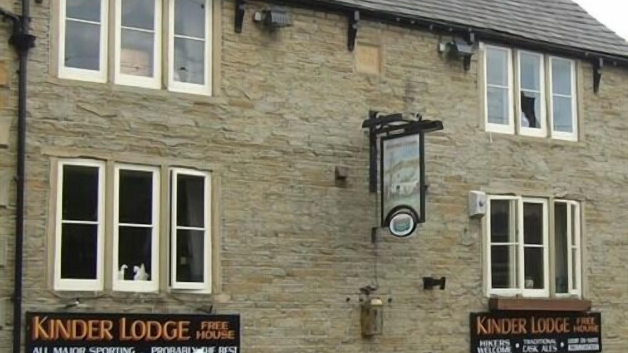 Photo of Buildings in Hayfield