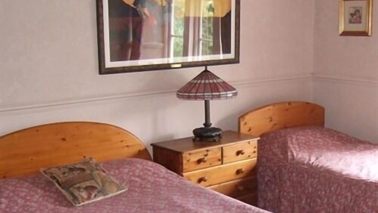 Photo of Bedroom in Hayfield