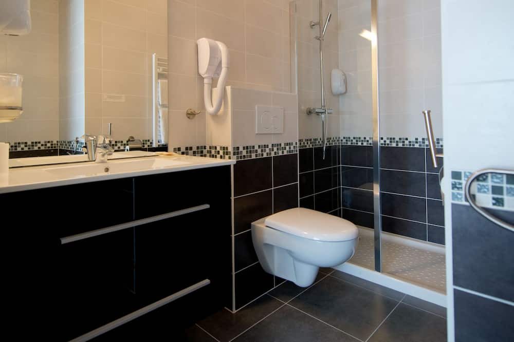 Photo of Bathroom in Bain-de-Bretagne