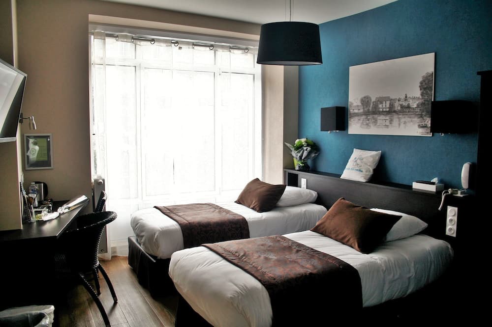 Photo of Bedroom in Bain-de-Bretagne