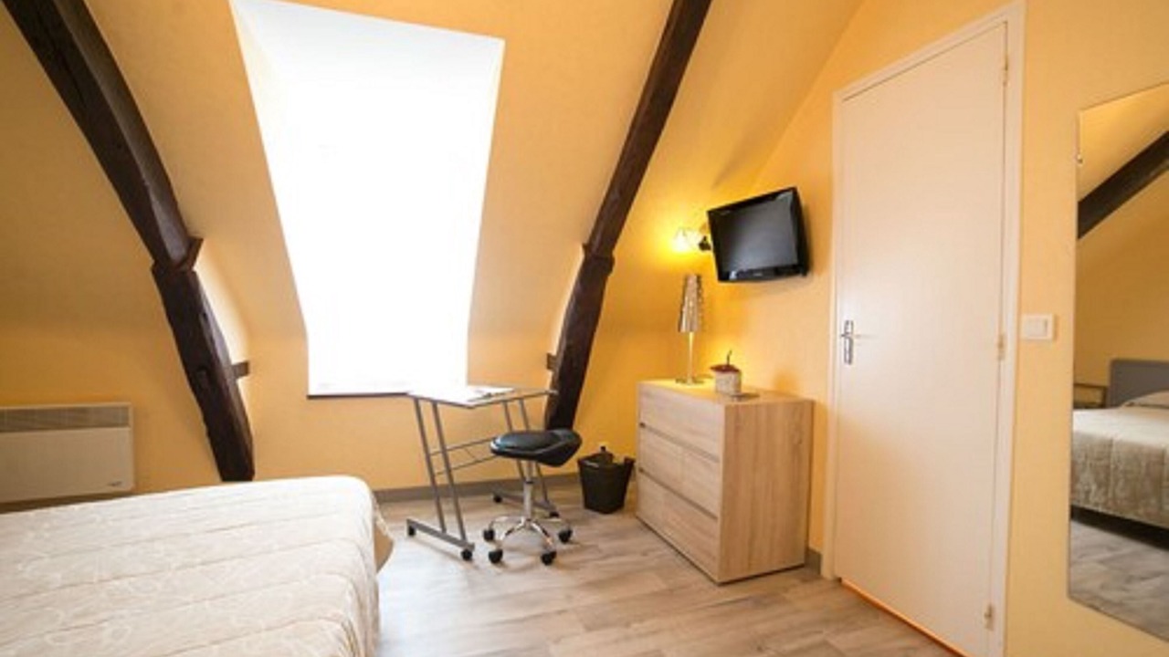 Photo of Bedroom in Le Vivier-sur-Mer