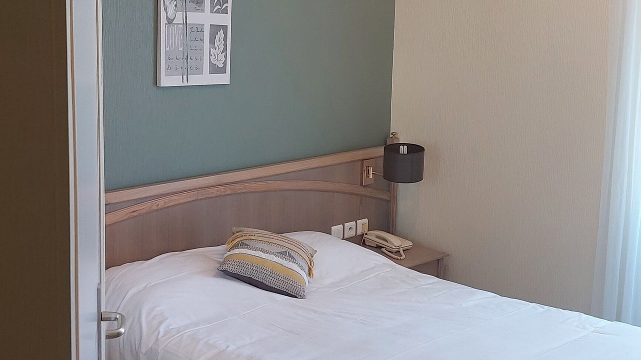 Photo of Bedroom in Le Vivier-sur-Mer