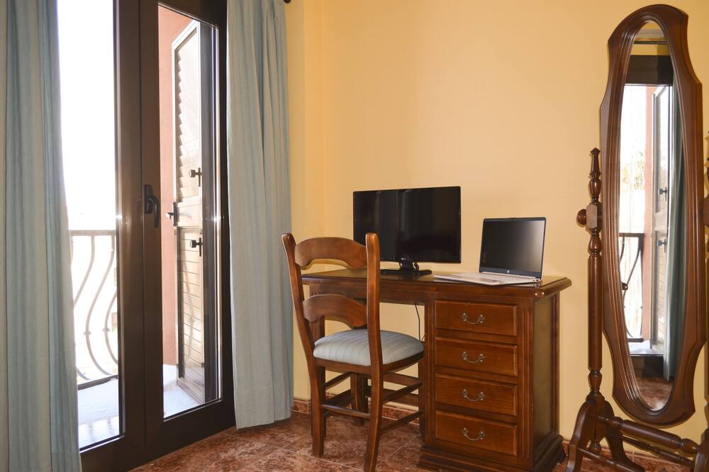 Photo of Bedroom in Bronchales