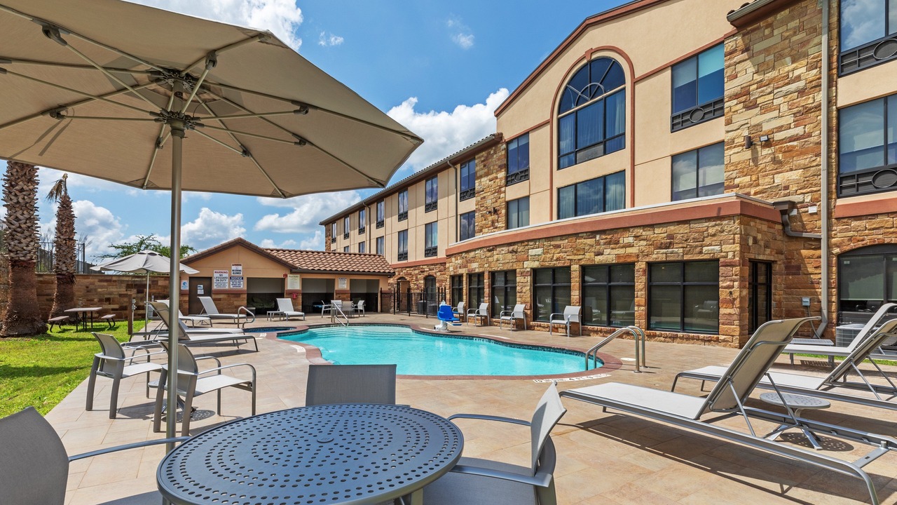 Photo of Outdoor in Vineyard Bay