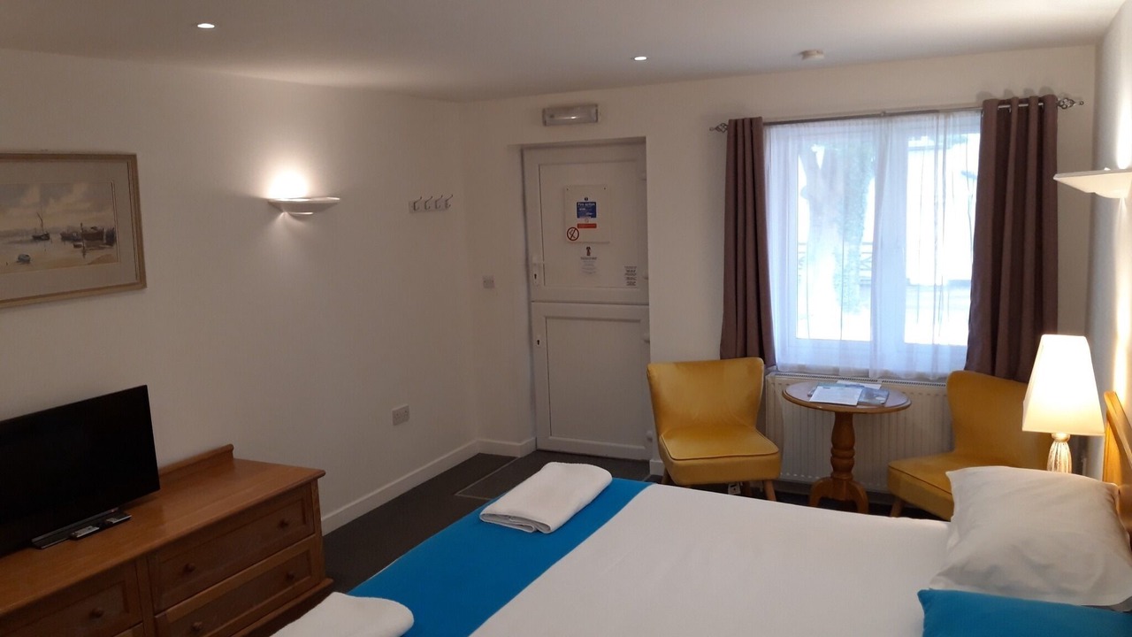 Photo of Others in Windmill Hill