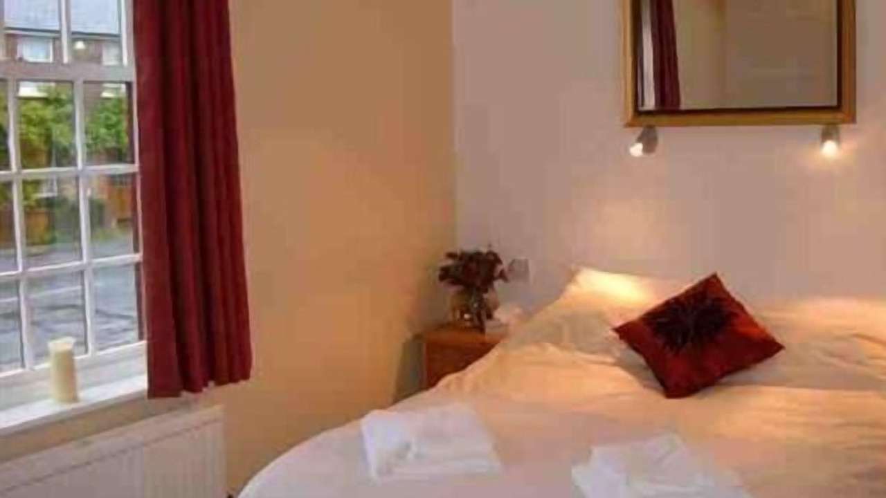 Photo of Bedroom in Cuckfield