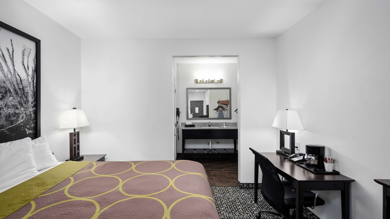 Photo of Bedroom in Carthage