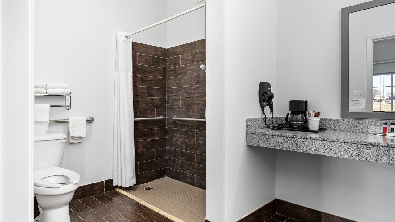 Photo of Bathroom in Carthage