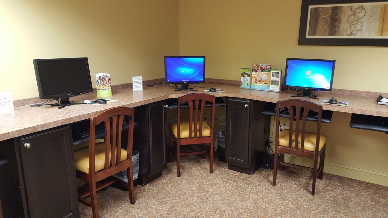 Photo of Others in Williamsburg