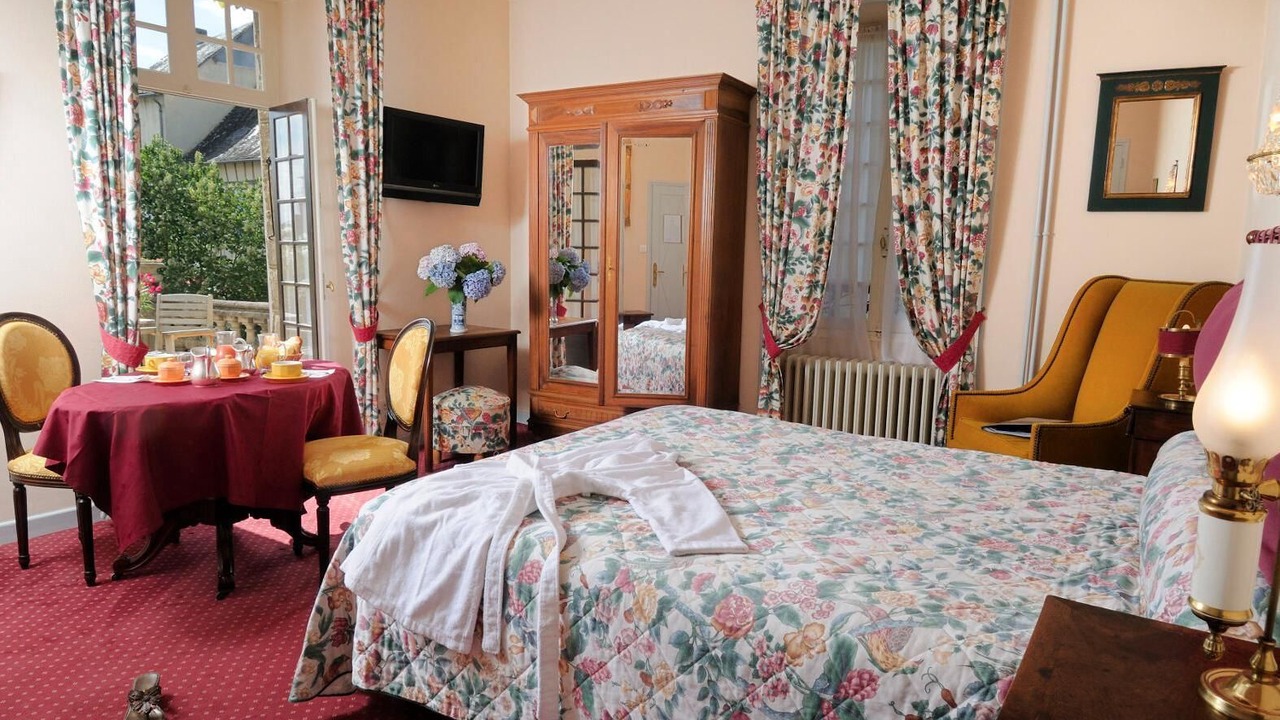 Photo of Bedroom in Donzenac