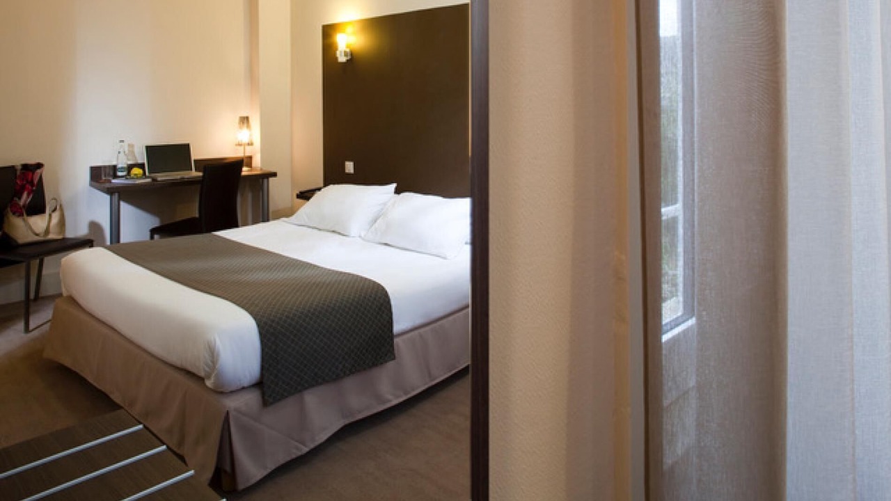 Photo of Bedroom in Saint-Leonard-de-Noblat