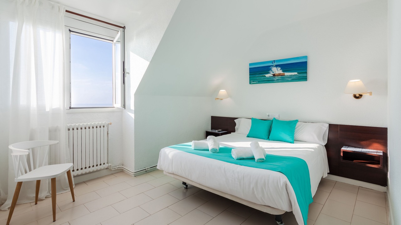 Photo of Bedroom in Torredembarra