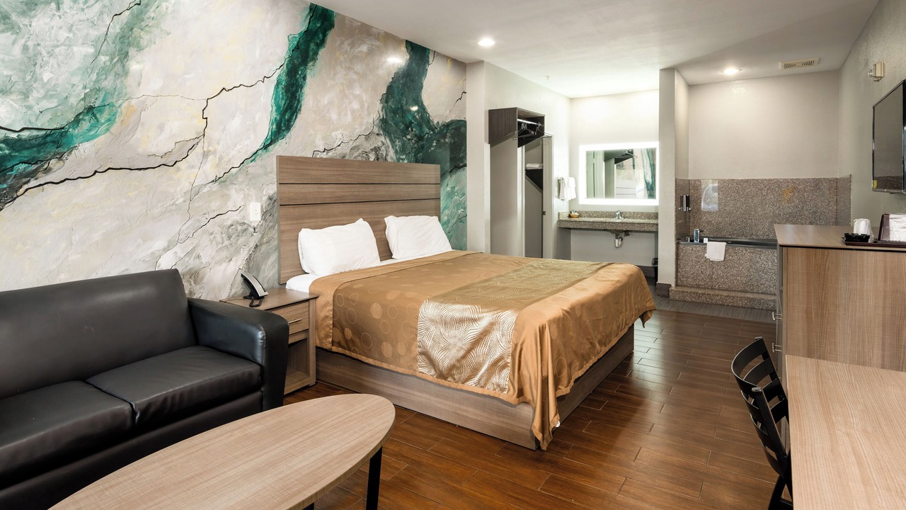 Photo of Bedroom in Greater Greenspoint