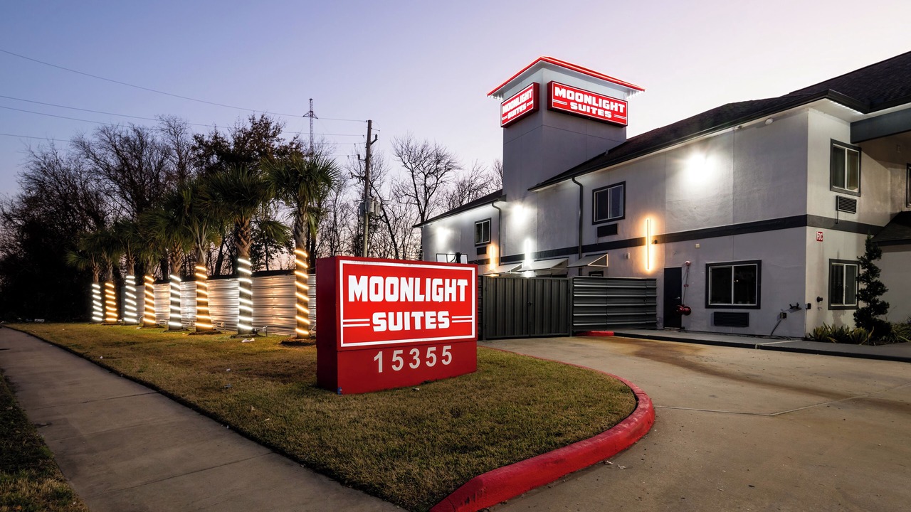 Photo of Outdoor in Greater Greenspoint