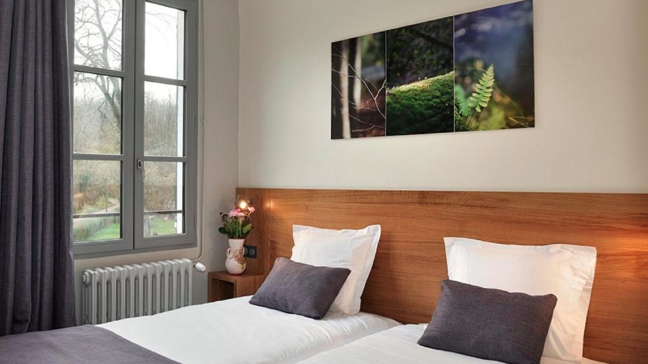 Photo of Bedroom in Pontaubert