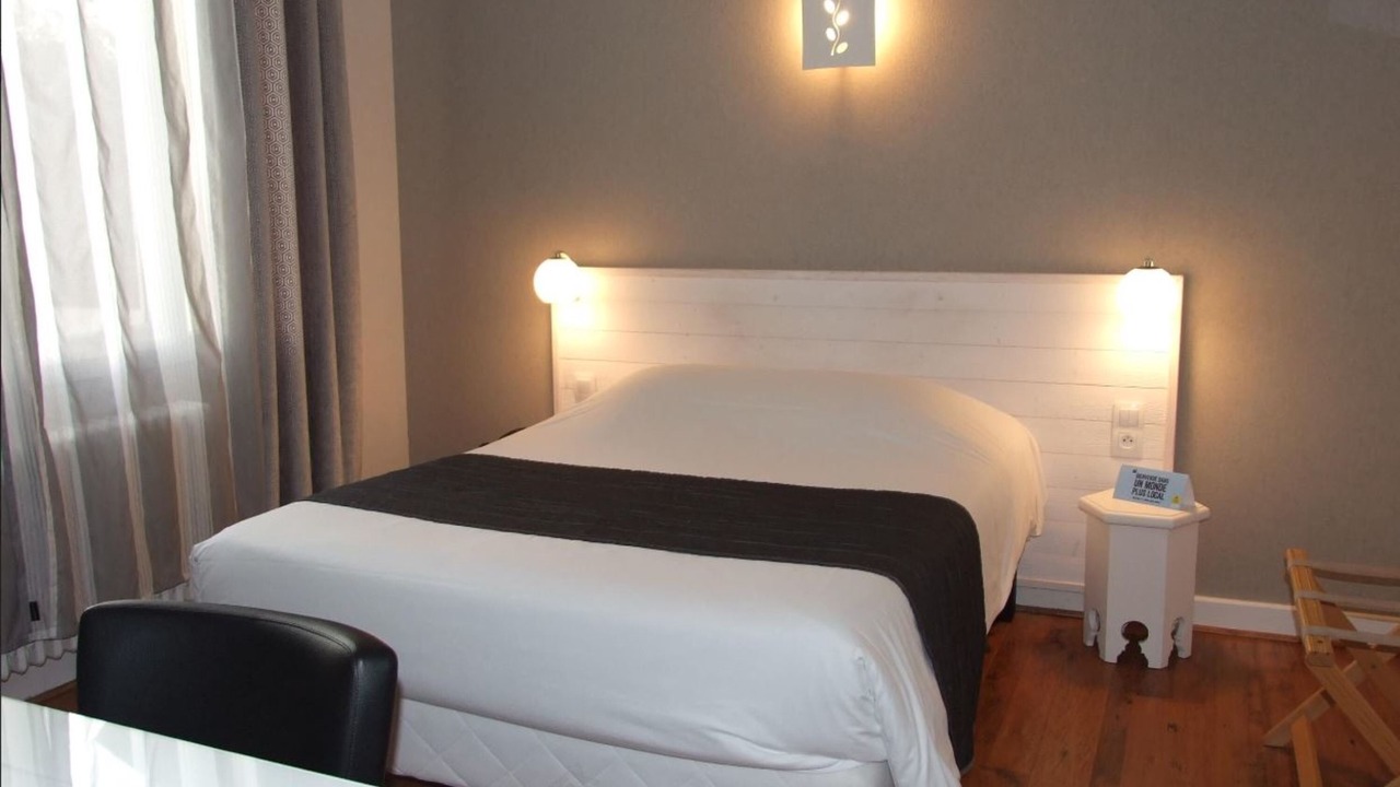 Photo of Bedroom in Gaillac