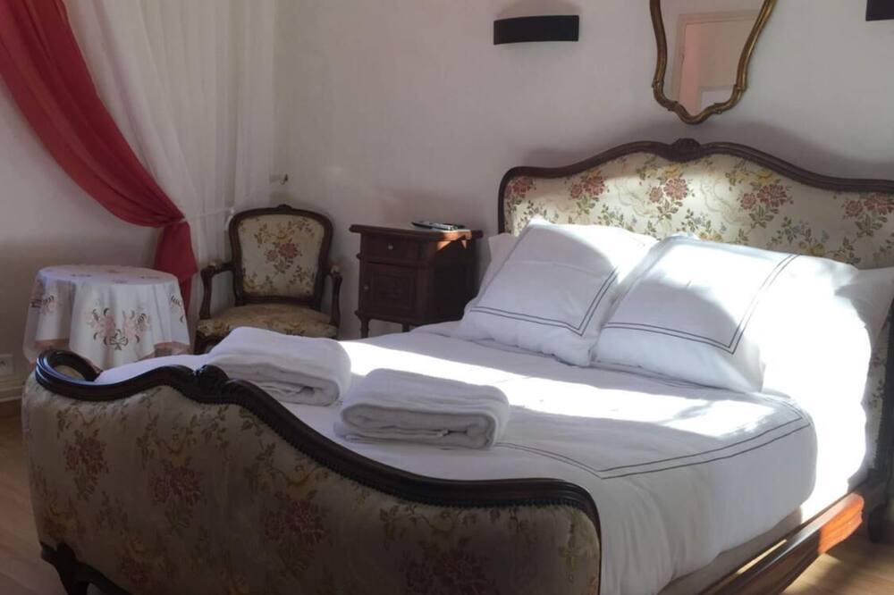 Photo of Bedroom in Aiguelèze