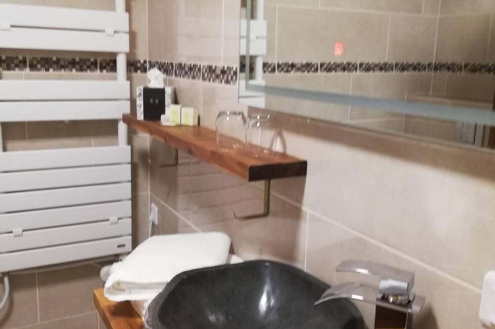 Photo of Bathroom in Aiguelèze