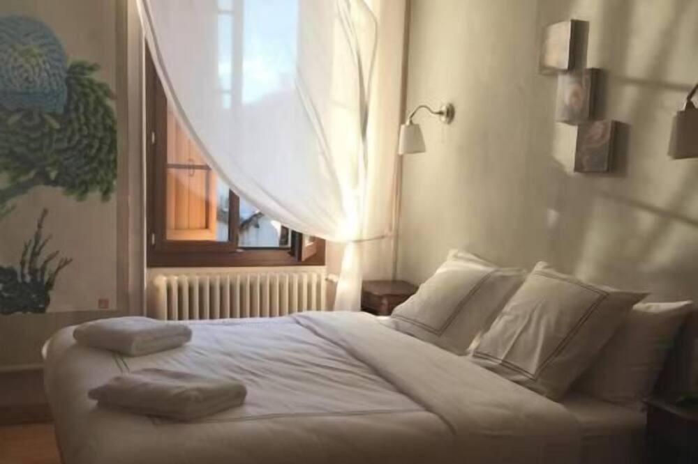 Photo of Bedroom in Aiguelèze