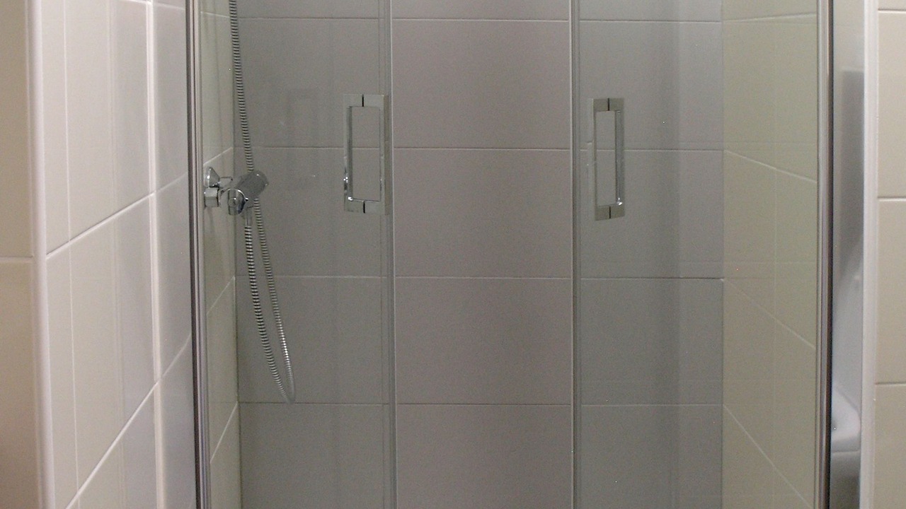 Photo of Bathroom in Esquibien