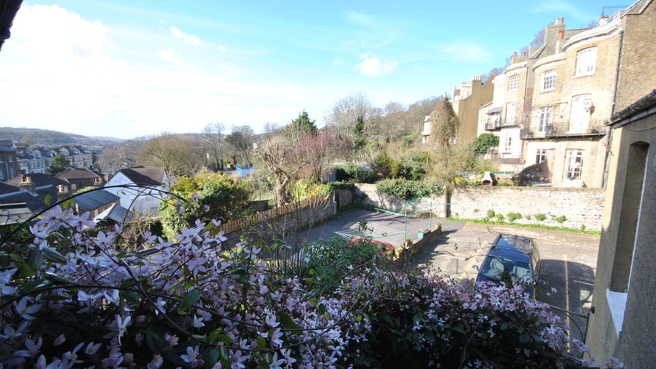 Photo of Patio Balcony in Dover