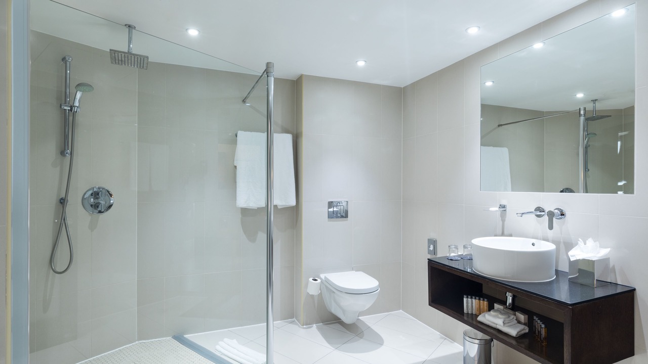 Photo of Others in Heston