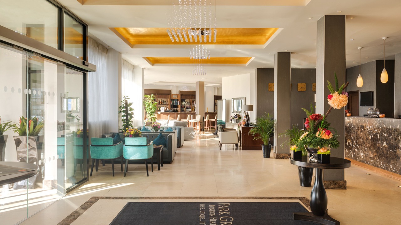 Photo of Others in Heston