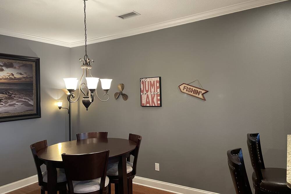 Photo of Kitchen in Andersonville