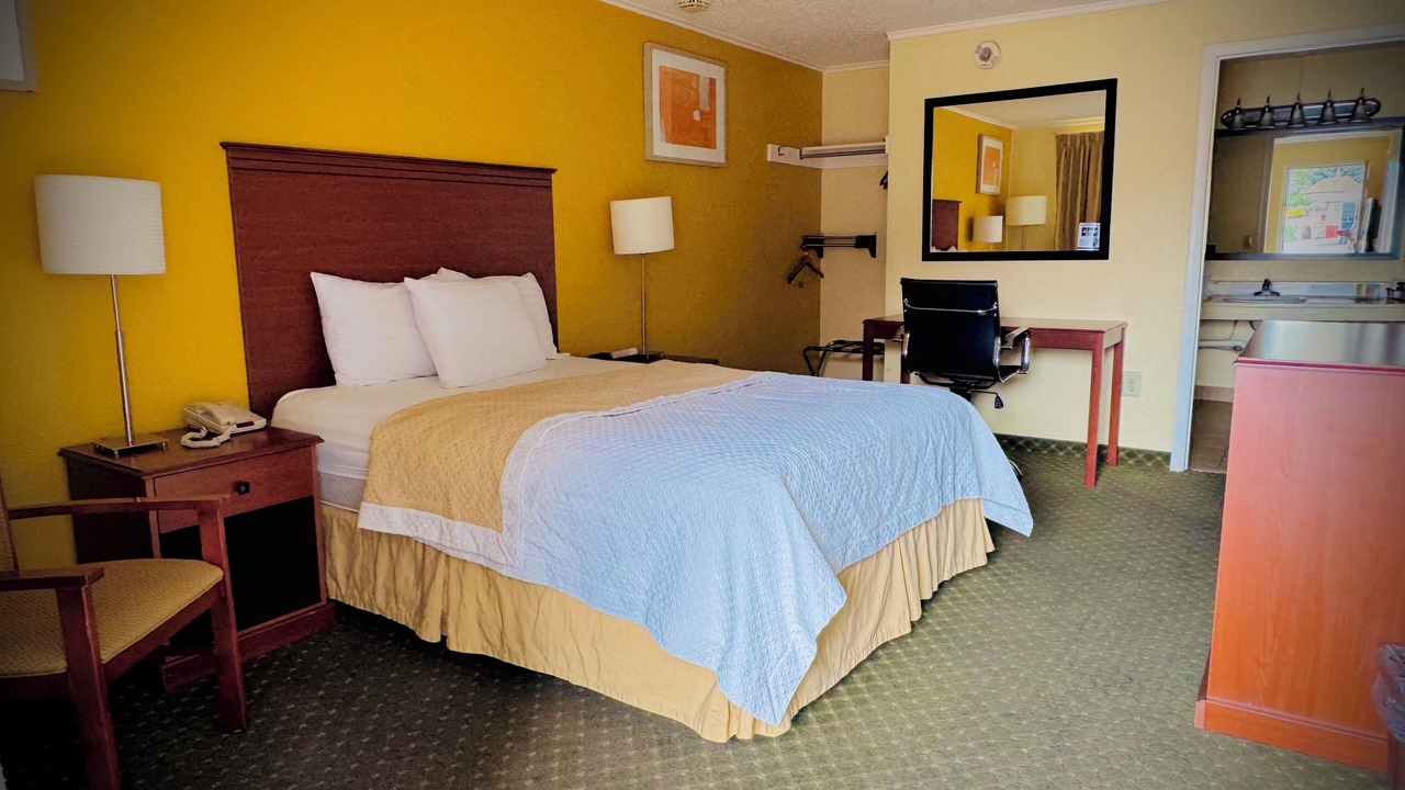 Photo of Bedroom in Buffalo